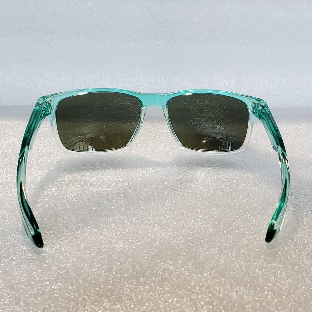 Nike Essential Chaser EV0999 Green Sunglasses New - Picture 4 of 5